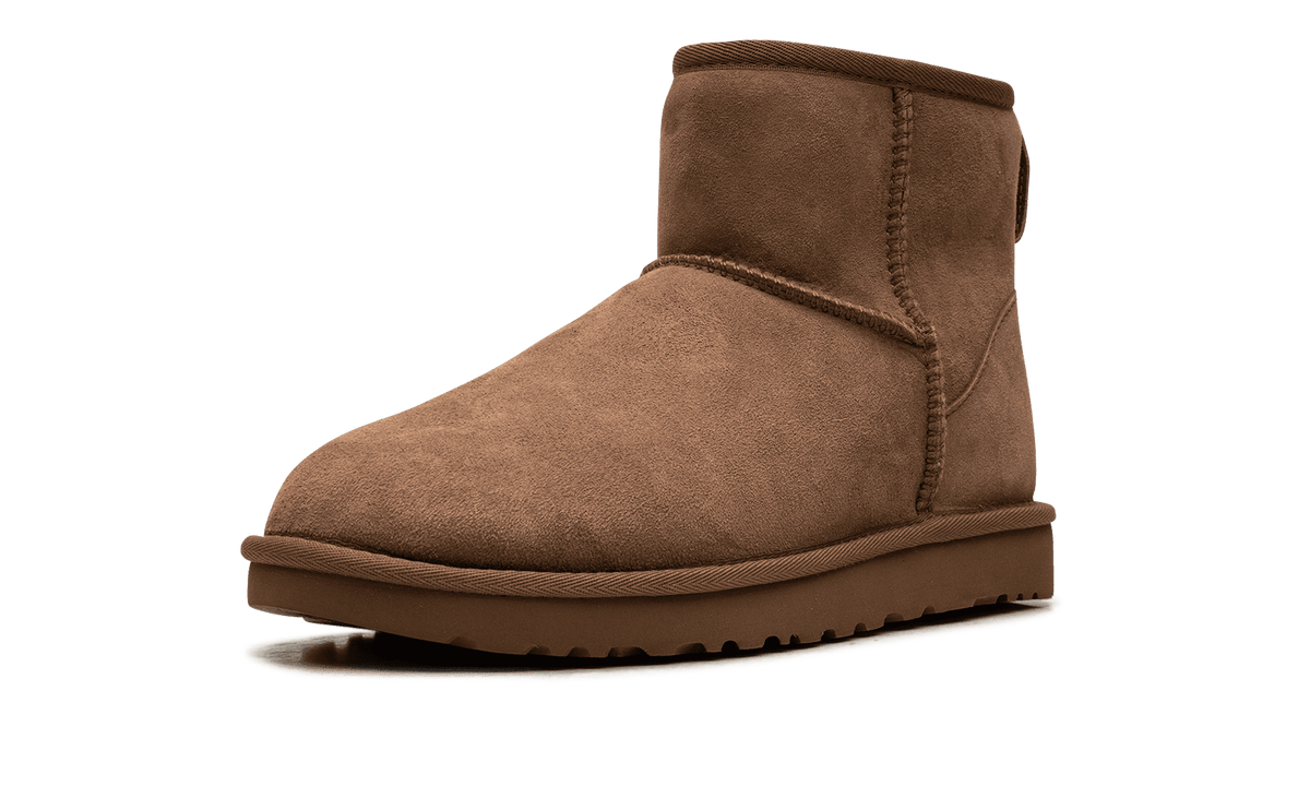 UGG WOMENS CLASSIC MINI II WMNS "Chestnut" 1016222 CHE from Stadium Goods