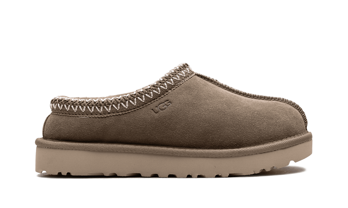 UGG WOMENS Tasman Slipper WMNS "Antilope" 5955 ALP from Stadium Goods