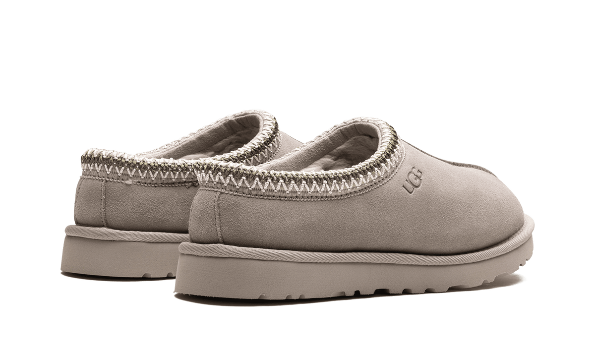 UGG MENS Tasman Slipper "Oyster" 5950 OYS 5950 OYS from Stadium Goods
