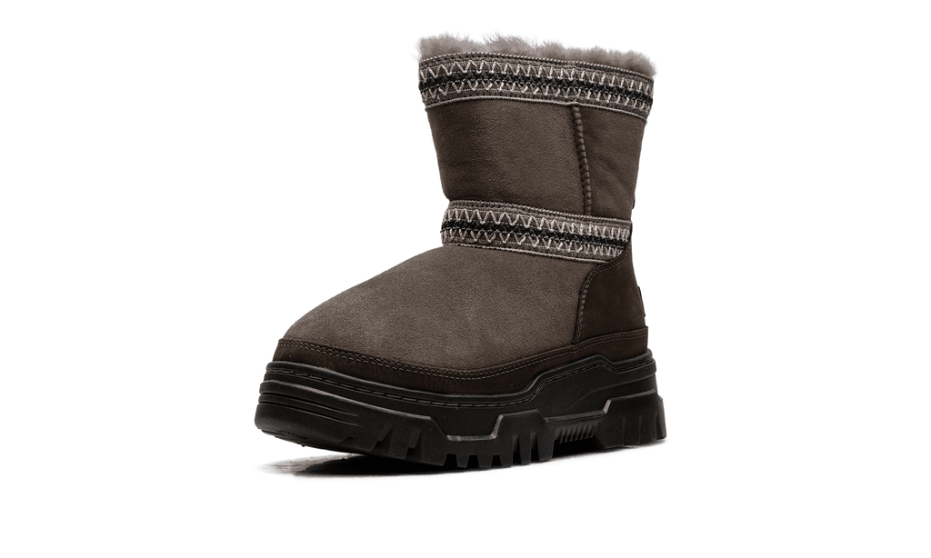 UGG WOMENS CLASSIC MINI TRAILGAZER BOOT Womens "Hickory" 1158322 HCK 1158322 HCK from Stadium Goods