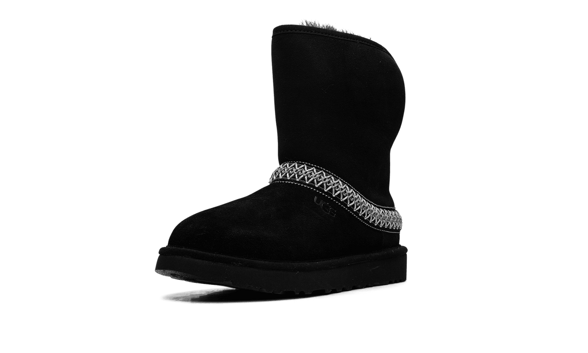 UGG WOMENS Classic Short Crescent Boot Womens "Black" 1161770 BLK 1161770 BLK from Stadium Goods