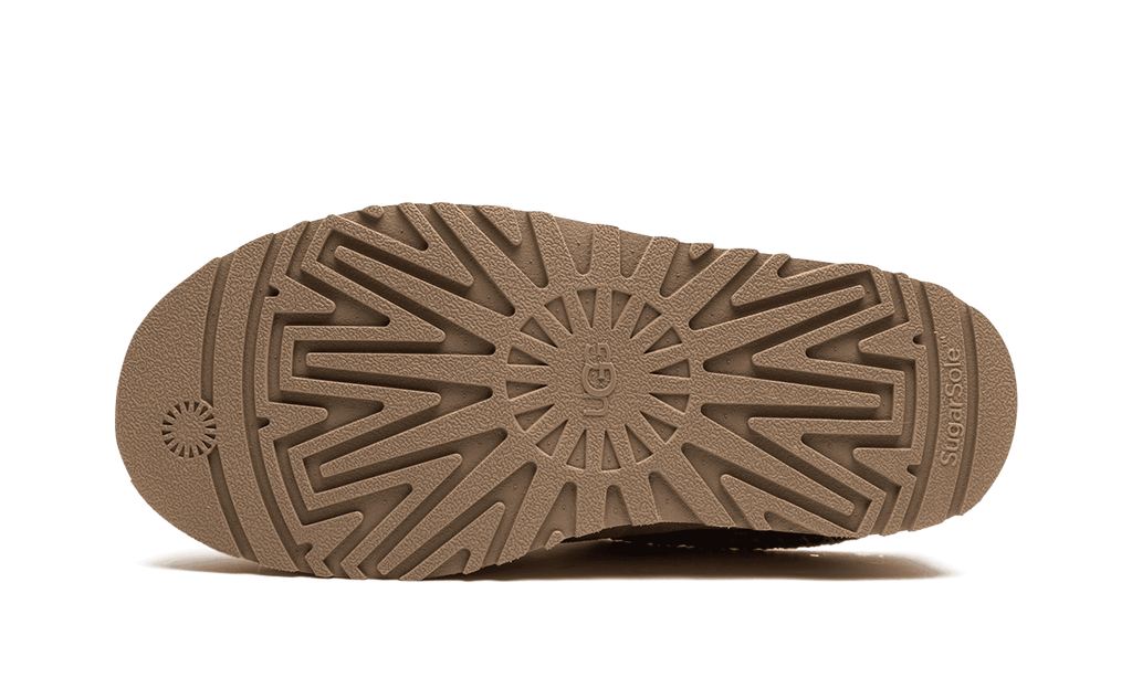 UGG GRADE SCHOOL Tazz GS "Chestnut" 1143776K CHE from Stadium Goods