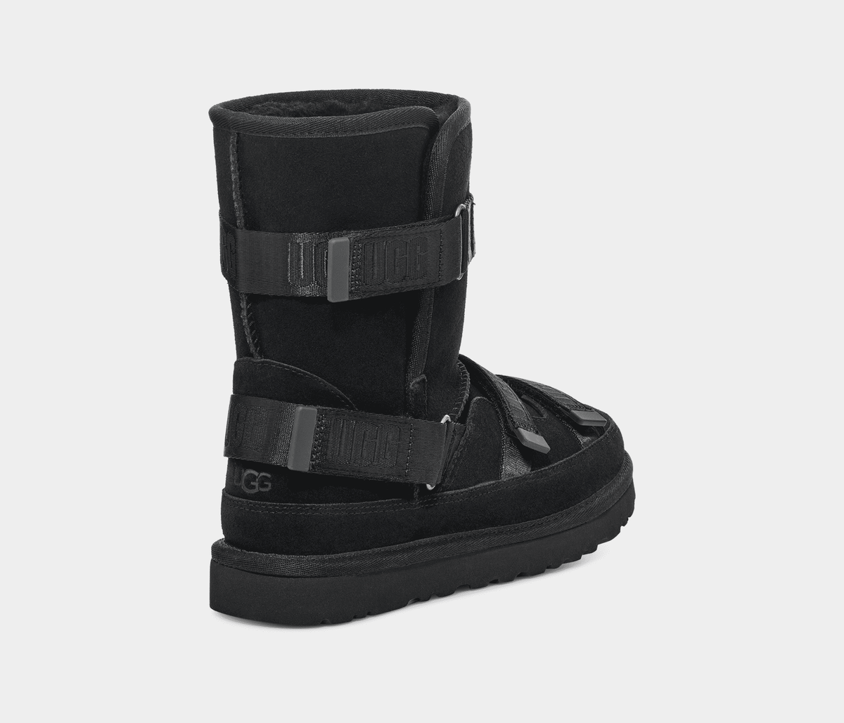 UGG Women's Classic Short Hybrid Boots Size 8