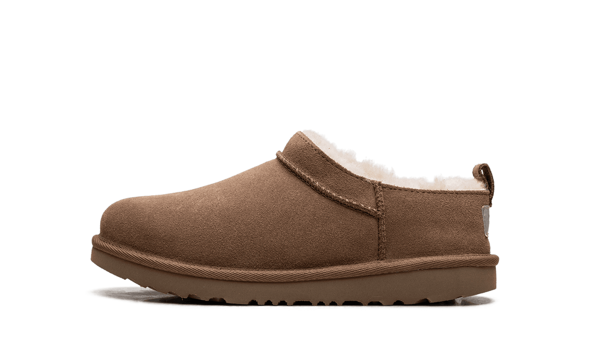 UGG GRADE SCHOOL Classic Micro GS "Chestnut" 1174410K CHE 1174410K CHE from Stadium Goods