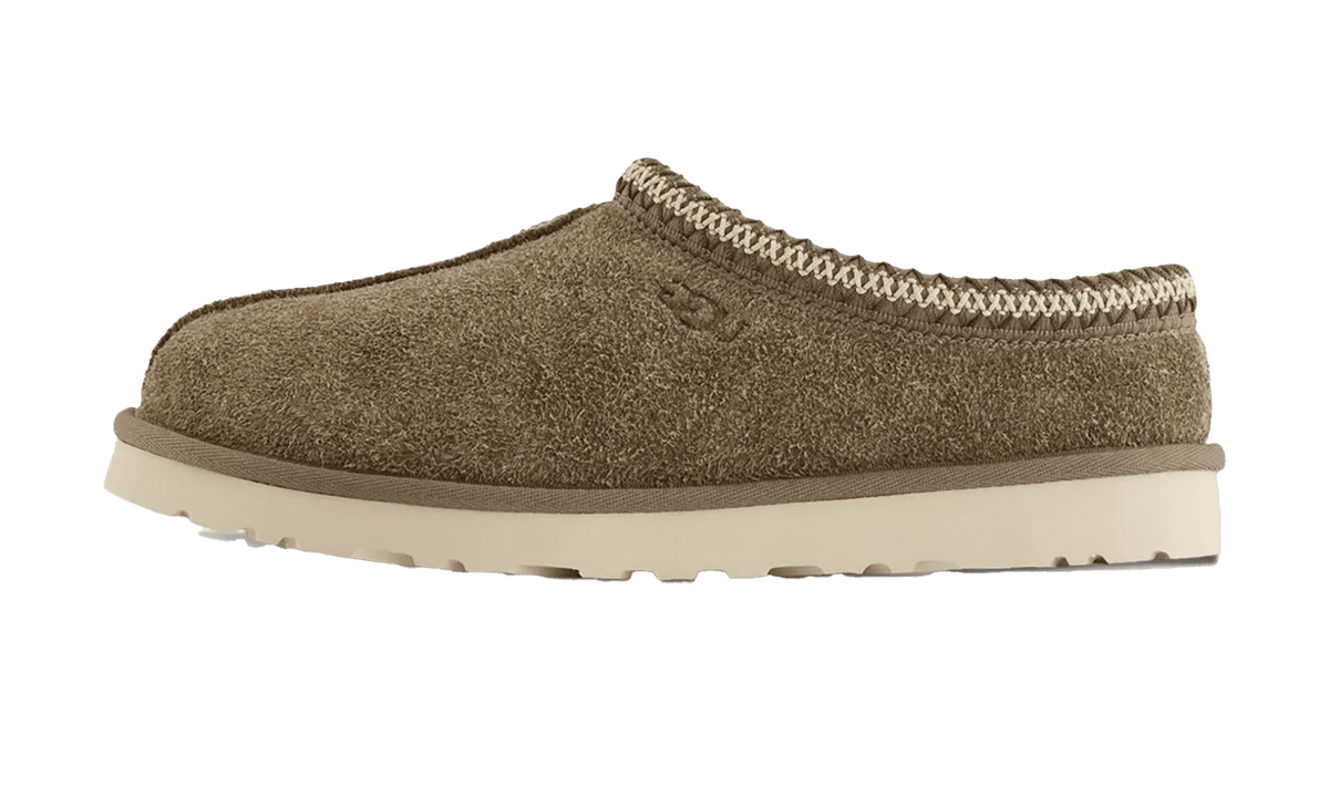 UGG MENS Tasman Shaggy Suede "Smoke Plume" 1166930 SKP 1166930 SKP from Stadium Goods