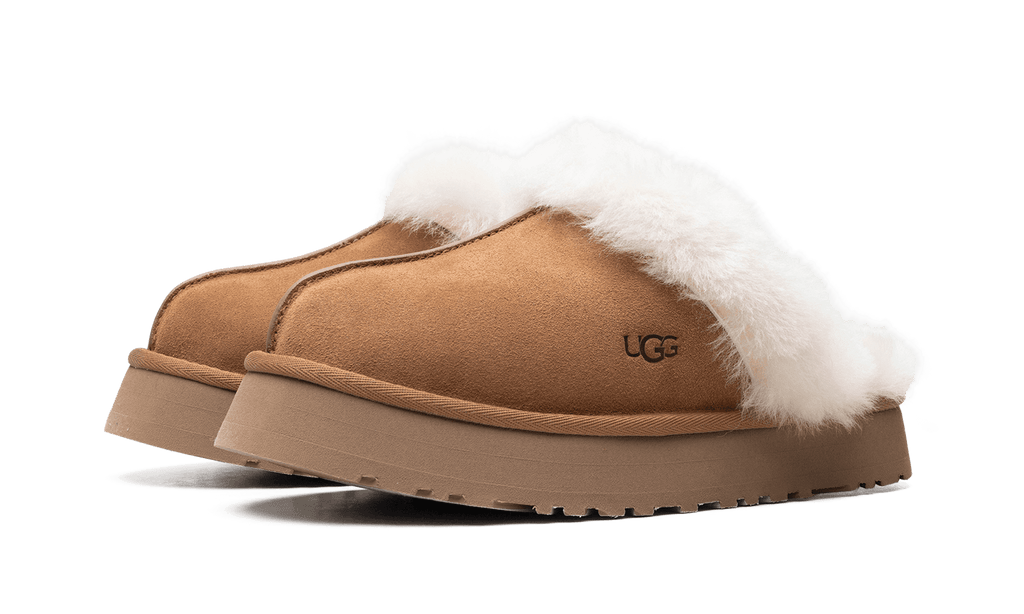 UGG WOMENS DISQUETTE WMNS "Chestnut" 1122550 CHE from Stadium Goods
