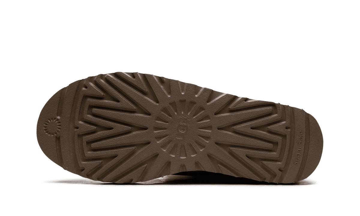 UGG WOMENS BAILEY BOW II Womens "Brown" 1016225 CHE 1016225 CHE from Stadium Goods