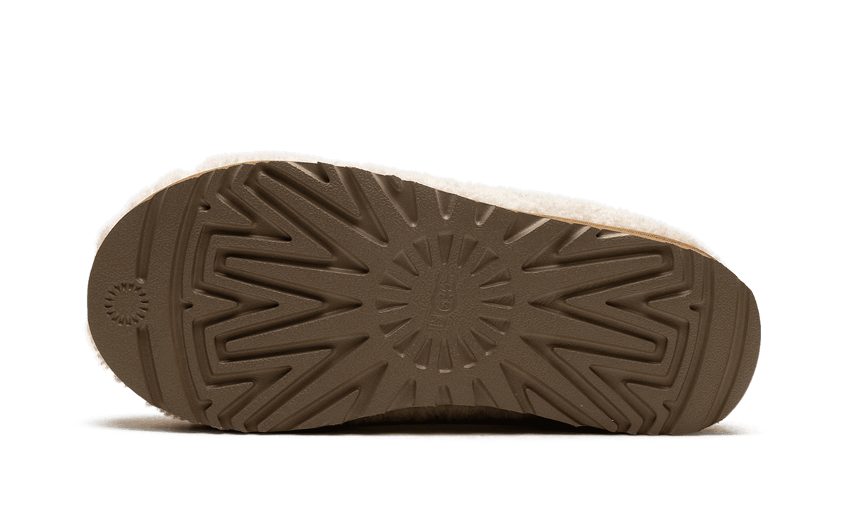 UGG WOMENS Tasman Maxi Curly Slipper Womens "Natural" 1158356 NAT 1158356 NAT from Stadium Goods